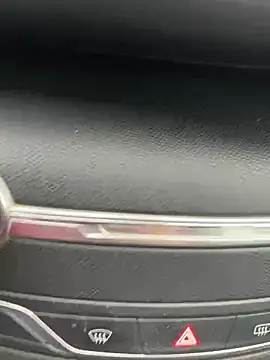 Snapshot of Pierre22000 chatting on December 15, 2:10 pm Pierre22000 online show from December 15, 2:10 pm