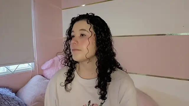 Snapshot of Charlotte__Miller chatting on October 14, 11:44 am Charlotte Miller online show from October 14, 11:44 am