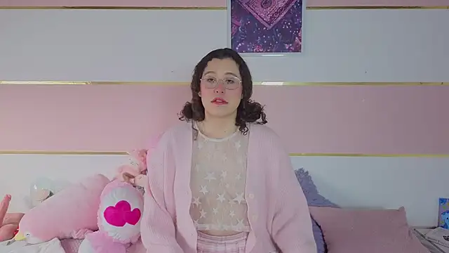 Snapshot of Charlotte__Miller chatting on November 18, 11:58 am Charlotte Miller online show from November 18, 11:58 am