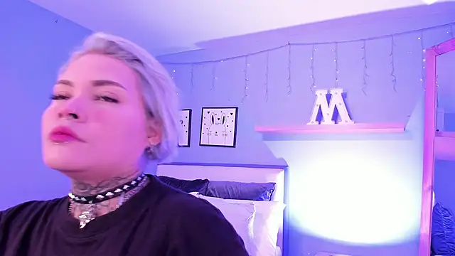 jinxv nuss online show from September 25, 11:14 am