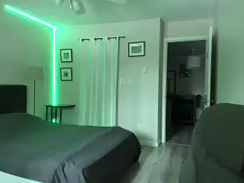 Snapshot of HappyIva chatting on September 20, 8:43 pm HappyIva online show from September 20, 8:43 pm