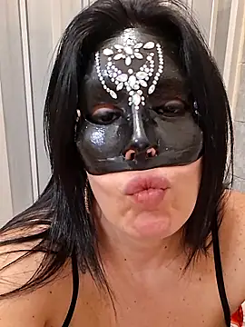 Snapshot of desyree89 chatting on September 23, 12:52 pm desyree89 online show from September 23, 12:52 pm