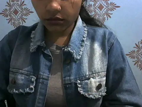 Snapshot of Misha_Sweett chatting on November 25, 3:01 pm Misha Sweett online show from November 25, 3:01 pm