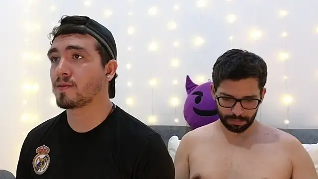 Snapshot of ErickBrant chatting on March 21, 3:12 am ErickBrant online show from March 21, 3:12 am