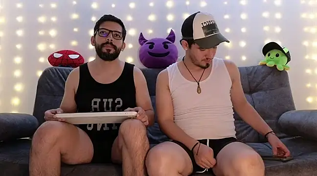 Snapshot of ErickBrant chatting on March 21, 9:12 pm ErickBrant online show from March 21, 9:12 pm