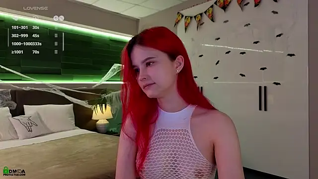 Snapshot of Rina_Red chatting on October 16, 1:39 am Rina Red online show from October 16, 1:39 am