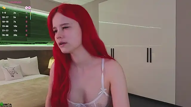 Snapshot of Rina_Red chatting on November 16, 1:33 am Rina Red online show from November 16, 1:33 am