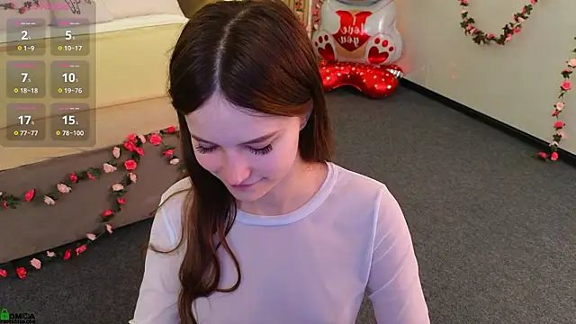 Snapshot of Rina_Red chatting on February 11, 1:43 am Rina Red online show from February 11, 1:43 am