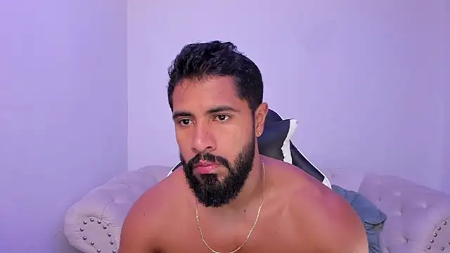 Santiago huntt online show from November 27, 12:51 pm