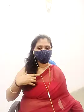 Snapshot of Lucky-Deepthi chatting on February 21, 5:42 pm Lucky-Deepthi online show from February 21, 5:42 pm