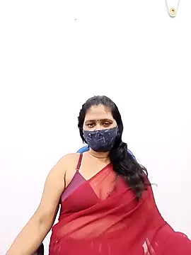 Snapshot of Lucky-Deepthi chatting on February 26, 5:28 pm Lucky-Deepthi online show from February 26, 5:28 pm