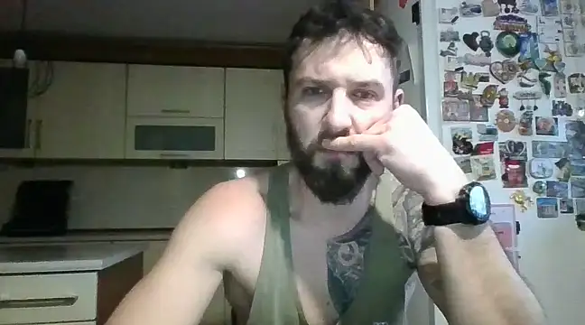 Snapshot of realdilf chatting on January 23, 7:32 am realdilf online show from January 23, 7:32 am