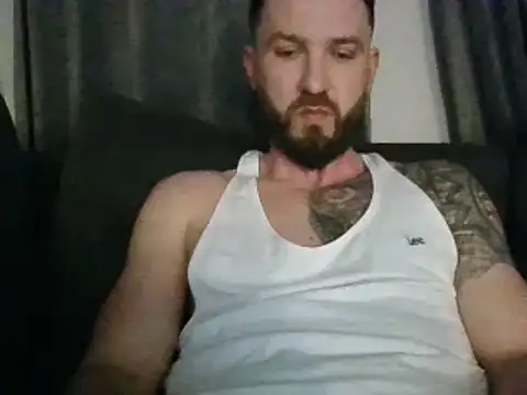 Snapshot of realdilf chatting on March 13, 2:44 pm realdilf online show from March 13, 2:44 pm