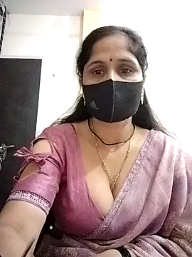 priyancyfun online show from December 4, 1:48 am