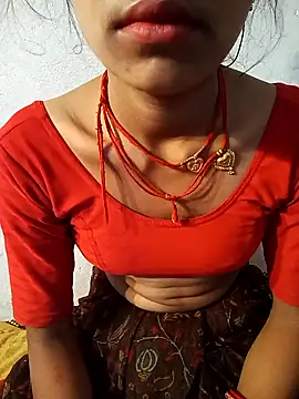 Amaya Bajwa online show from February 4, 8:17 pm