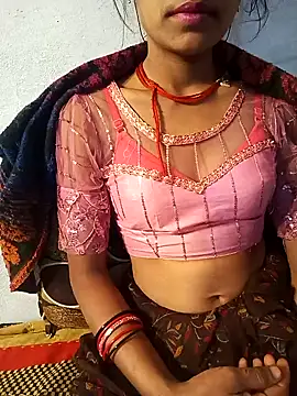 Amaya Bajwa online show from February 6, 9:38 pm