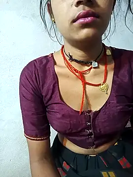 Amaya Bajwa online show from March 11, 10:09 pm