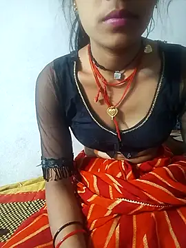 Amaya Bajwa online show from March 15, 4:54 pm