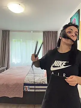 NNNoire online show from April 21, 6:41 am