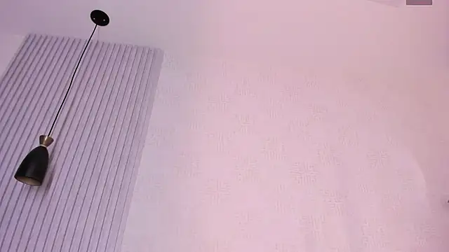 sara  jones gh online show from March 2, 7:32 pm