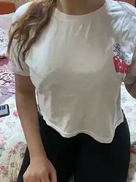 Snapshot of Maya_mimi chatting on January 26, 11:50 pm Maya mimi online show from January 26, 11:50 pm