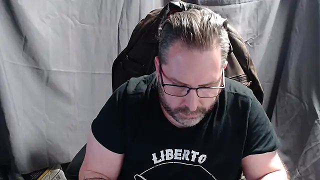 Snapshot of Streamlove77 chatting on January 11, 5:29 pm Streamlove77 online show from January 11, 5:29 pm