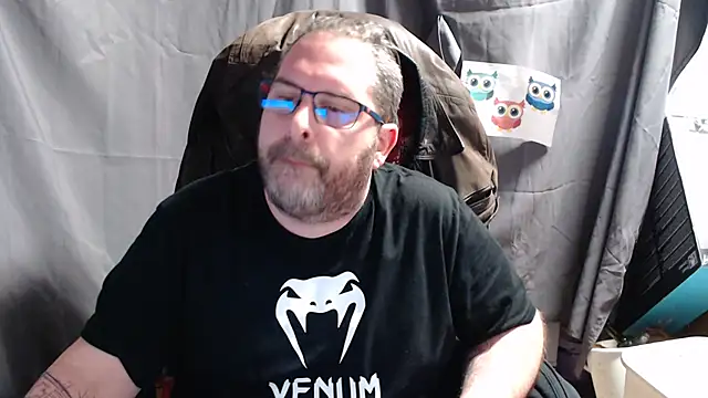 Snapshot of Streamlove77 chatting on January 16, 2:08 pm Streamlove77 online show from January 16, 2:08 pm