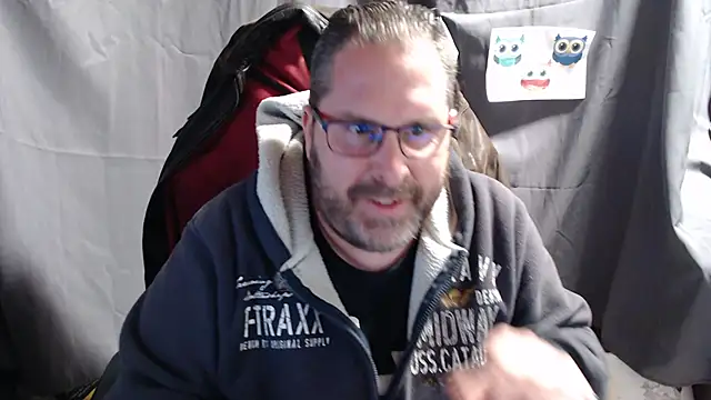 Snapshot of Streamlove77 chatting on January 18, 3:59 pm Streamlove77 online show from January 18, 3:59 pm