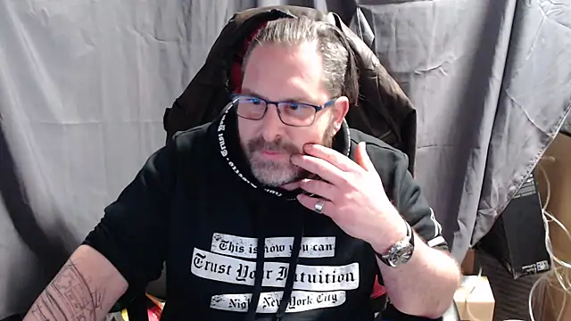 Snapshot of Streamlove77 chatting on January 23, 5:42 pm Streamlove77 online show from January 23, 5:42 pm