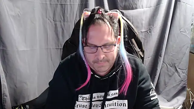 Snapshot of Streamlove77 chatting on February 11, 1:51 pm Streamlove77 online show from February 11, 1:51 pm