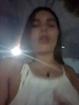Snapshot of the_queen_of_street chatting on January 12, 5:56 am the queen of street online show from January 12, 5:56 am