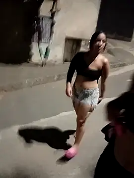 Snapshot of the_queen_of_street chatting on January 30, 5:09 am the queen of street online show from January 30, 5:09 am