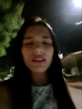 Snapshot of the_queen_of_street chatting on September 18, 3:30 am the queen of street online show from September 18, 3:30 am