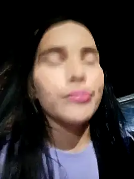 Snapshot of the_queen_of_street chatting on October 21, 3:51 am the queen of street online show from October 21, 3:51 am