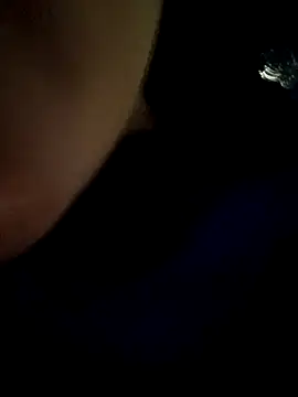 Snapshot of the_queen_of_street chatting on December 18, 3:45 am the queen of street online show from December 18, 3:45 am