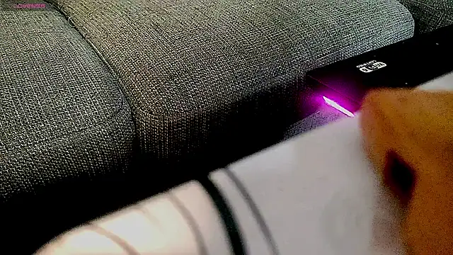 Snapshot of wawarruis chatting on September 9, 3:44 pm wawarruis online show from September 9, 3:44 pm