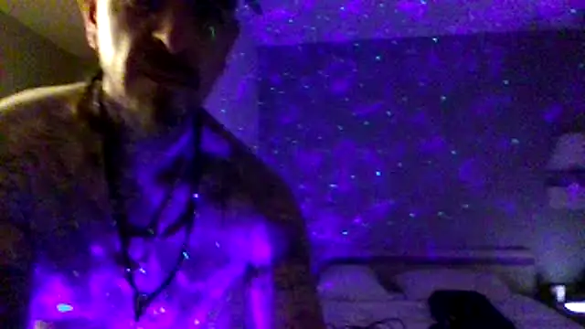 justthetip4209 online show from March 23, 11:42 pm