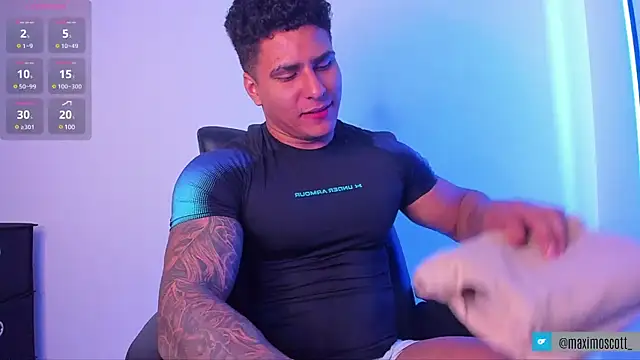 Maximoscott online show from February 18, 1:11 pm