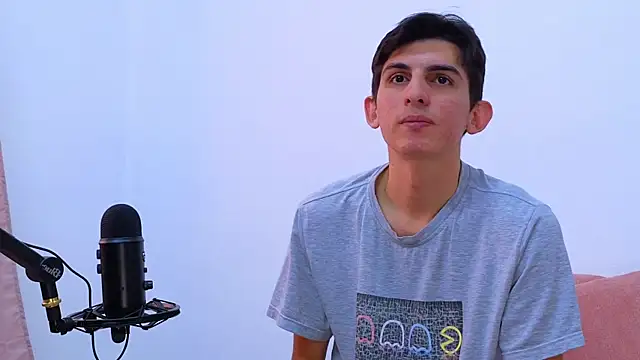 Ana and Leo online show from February 17, 12:27 pm