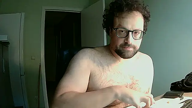 littlehairyman online show from October 6, 6:33 am