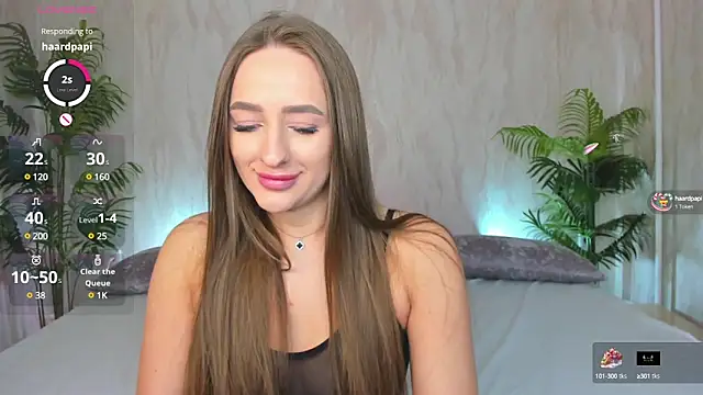 Snapshot of passi_lover chatting on February 6, 2:00 am passi lover online show from February 6, 2:00 am