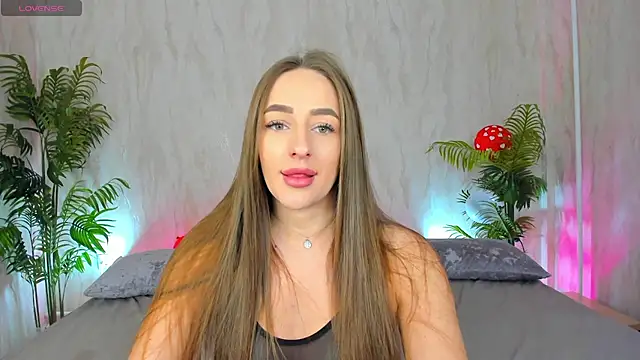 Snapshot of passi_lover chatting on February 15, 1:53 am passi lover online show from February 15, 1:53 am