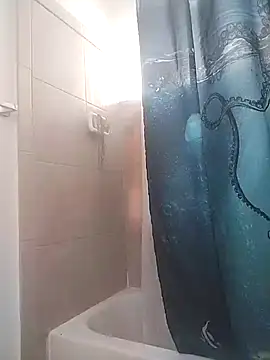 jayjay198080 online show from March 3, 8:11 pm