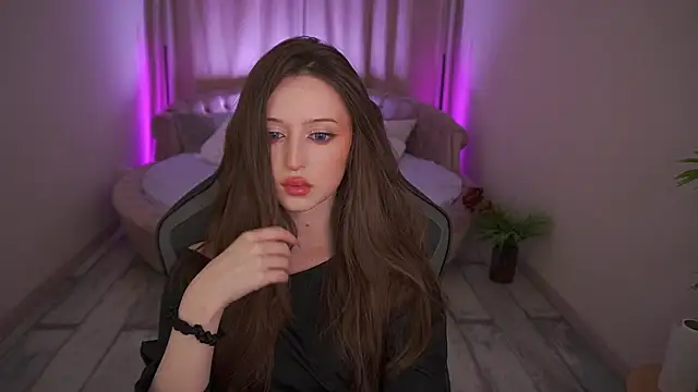 Marmeladkaaa online show from October 8, 1:20 pm