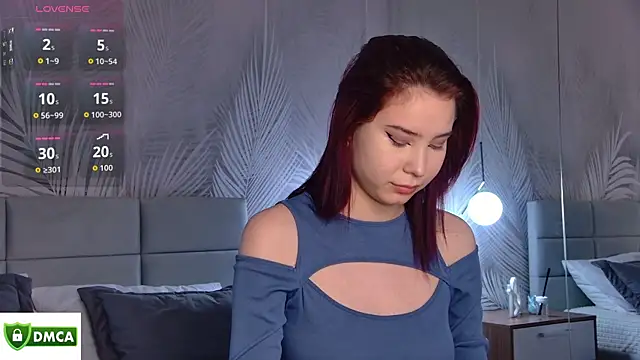 Snapshot of Emma_plux chatting on October 13, 8:14 am Emma plux online show from October 13, 8:14 am