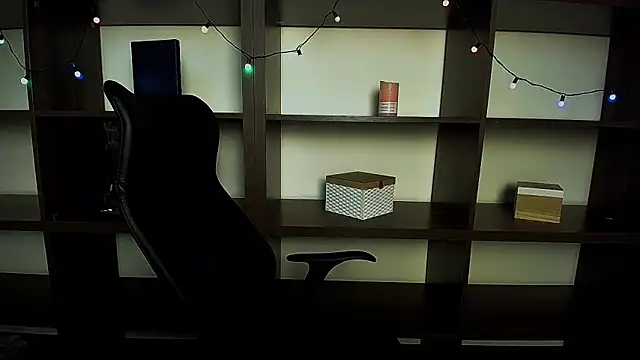 Lexi Jous online show from February 10, 12:50 pm