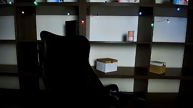 Lexi Jous online show from February 18, 5:53 pm