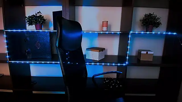 Lexi Jous online show from March 16, 4:34 pm