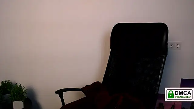 Lexi Jous online show from October 8, 1:20 pm