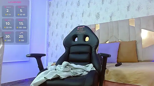 Axel tay online show from October 4, 3:37 am